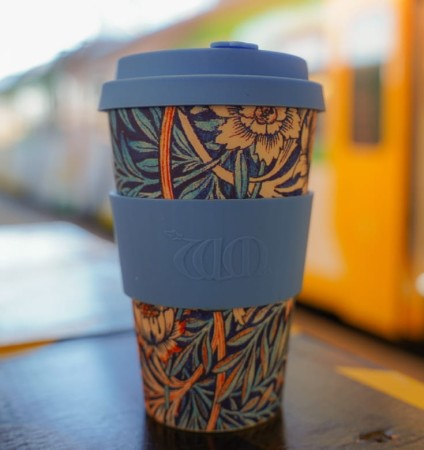 pol_pl_Kubek-na-wynos-Ecoffee-Cup-William-Morris-Gallery-400ml-Lily-23186_3.jpg
