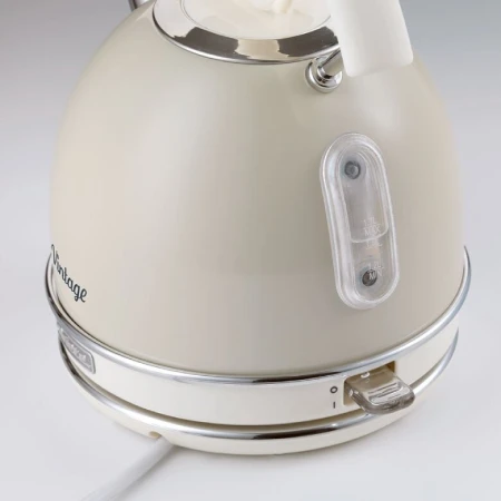 pol_pl_Czajnik-elektryczny-Ariete-Vintage-2877-03-Bezowy-18378_1.jpg