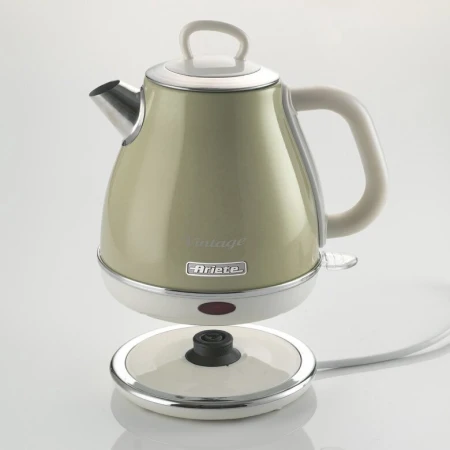 pol_pl_Czajnik-elektryczny-Ariete-Vintage-Piccolo-2868-03-Bezowy-18371_2.jpg